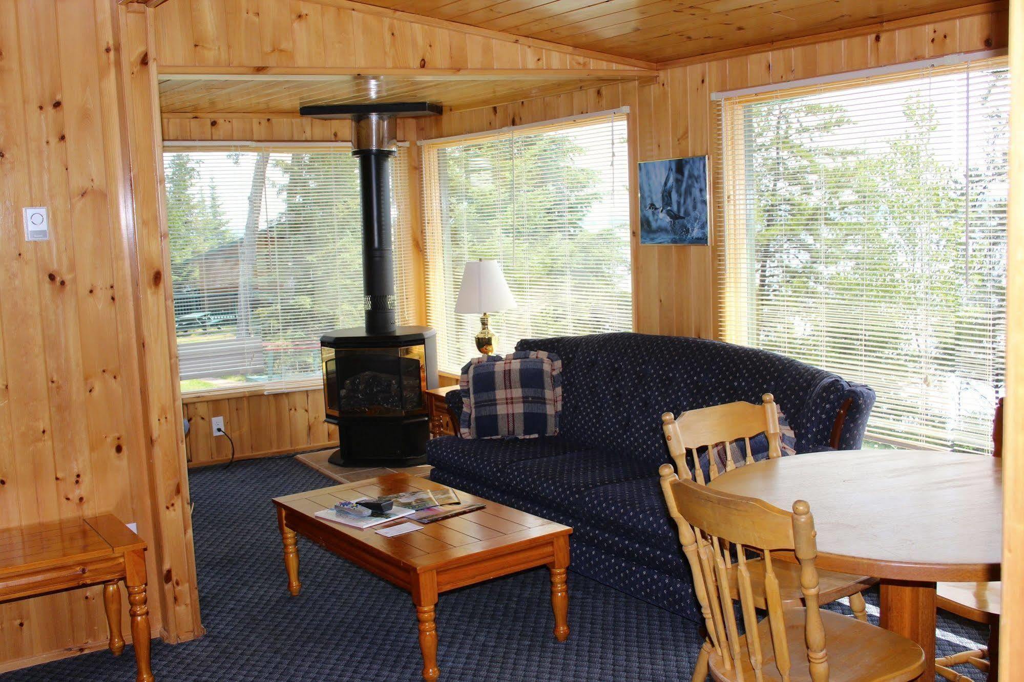 Totem Resorts Sioux Narrows Bagian luar foto
