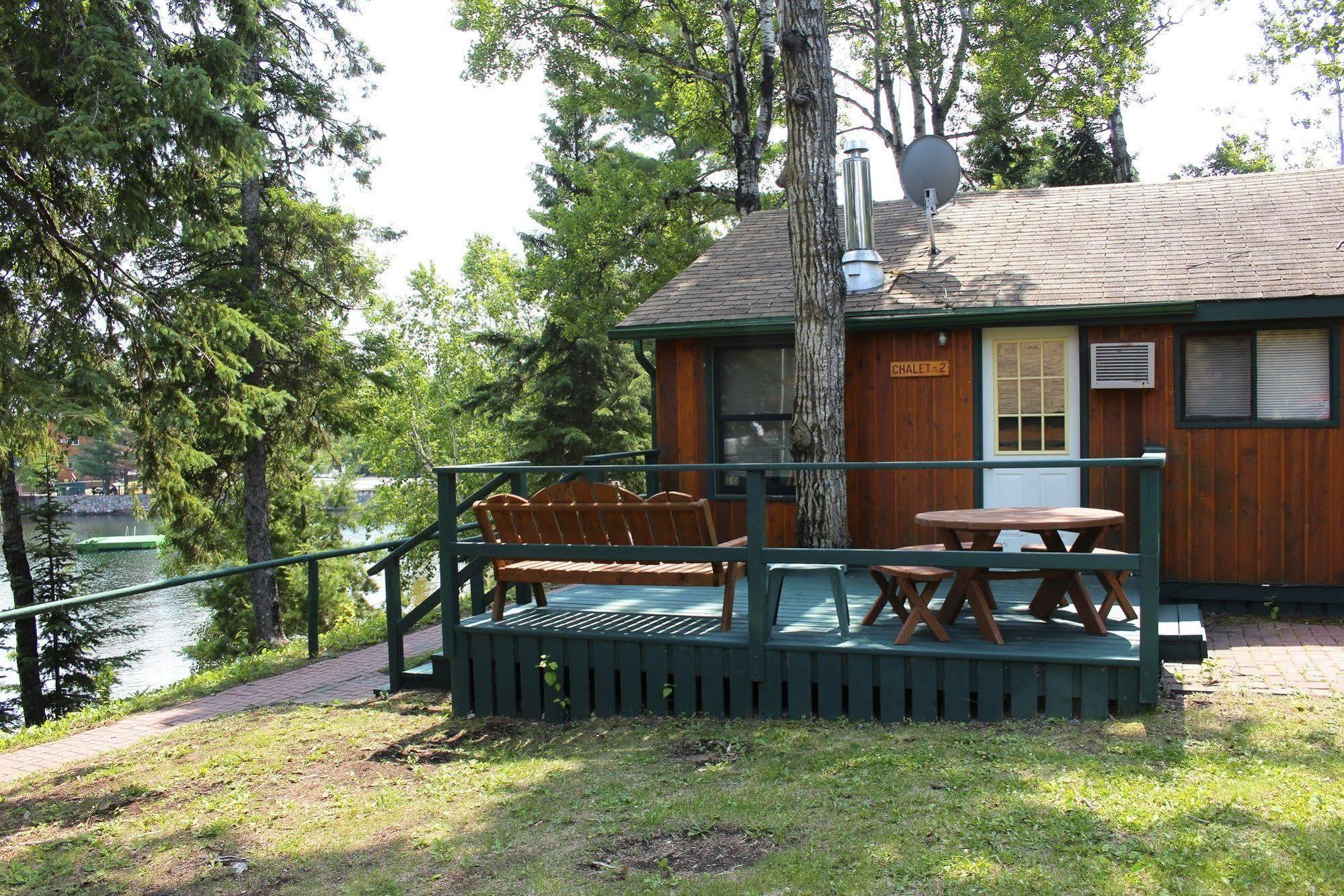 Totem Resorts Sioux Narrows Bagian luar foto